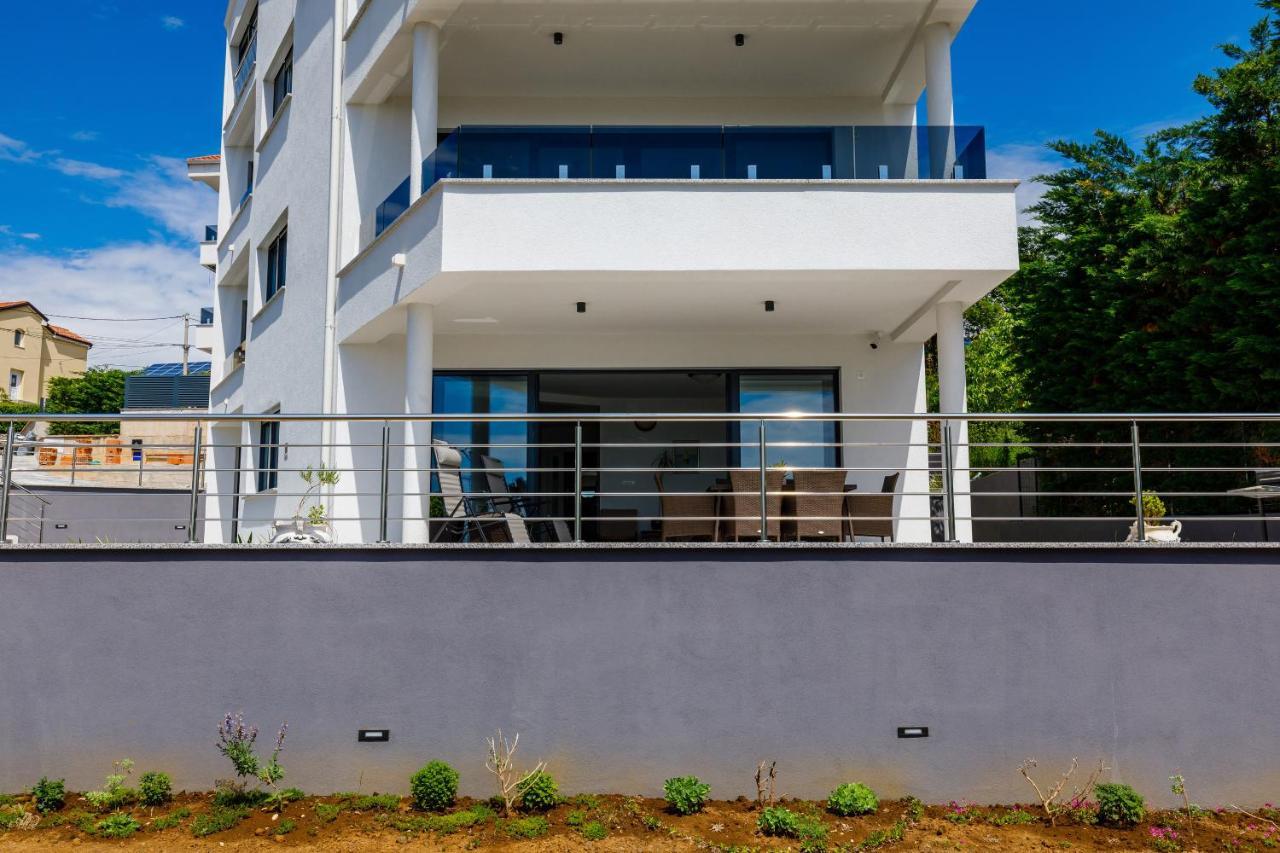 Apartment "Villa M" Kostrena Eksteriør bilde