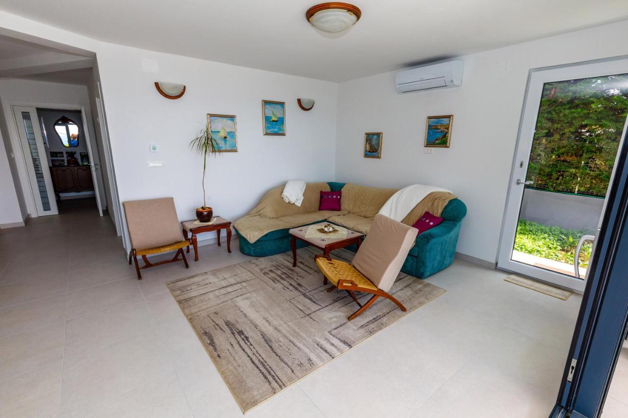 Apartment "Villa M" Kostrena Eksteriør bilde